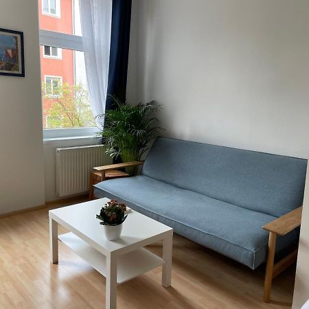 Апартаменты Central Sunny Flat With Free Parking Вена Экстерьер фото