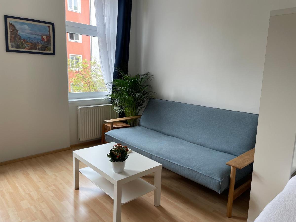 Апартаменты Central Sunny Flat With Free Parking Вена Экстерьер фото